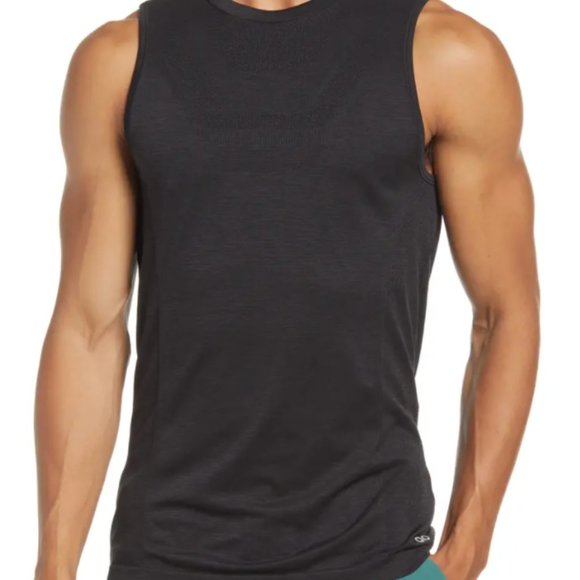 Alo Yoga Muscle Tank